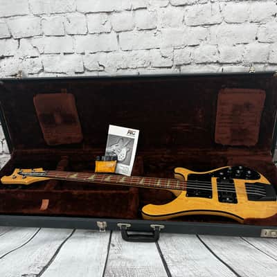1985 Rickenbacker 4003 - Mapleglo with Black Hardware / Black Trim image 18