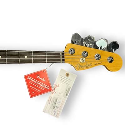 Fender AM. PRO II Jazz, Olympic White / Rosewood *ON ORDER ETA Jan 2026 image 3
