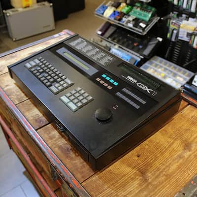Yamaha QX1 1984 - Black image 3