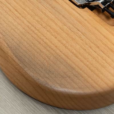 Washburn USA Nuno Bettencourt N4-NUNO VINTAGE Guitar, Ebony Fretboard, Natural image 15