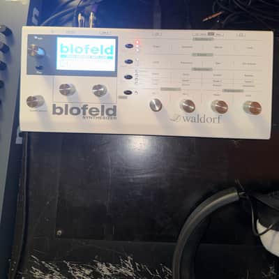 Waldorf Blofeld Desktop Synthesizer 2007 - Present - White