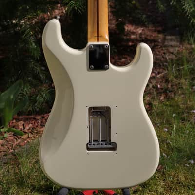 Fender Stratocaster White 1993 Left Handed Kurt Cobain Strat Japan Nirvana Guitar + Hotrail image 13