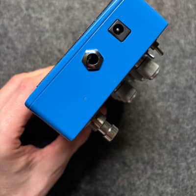 Empress ParaEQ with Boost 2010s - Blue image 3