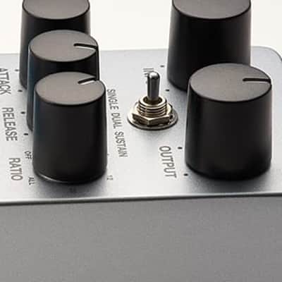 Universal Audio UAFX 1176 | Studio Compressor Pedal. New with Full Warranty! image 6