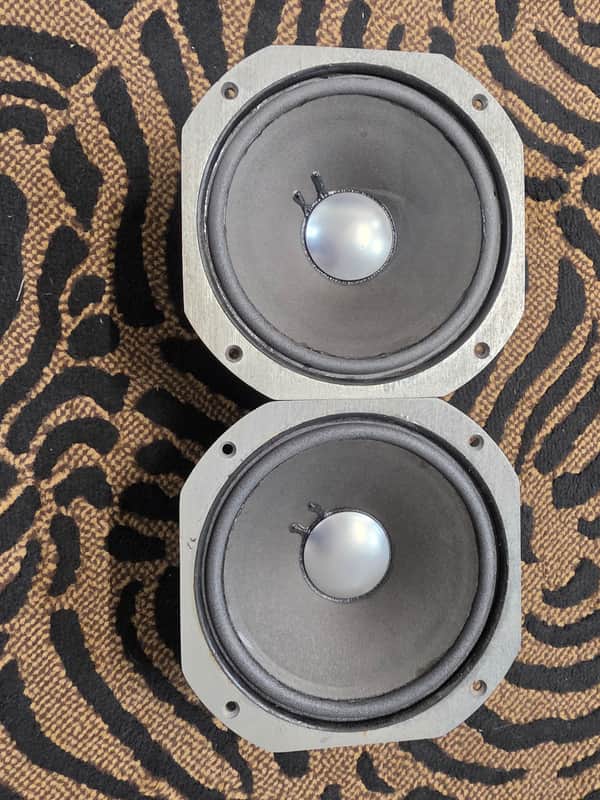 JBL 2115 8 inch alinco full range speakers image 1