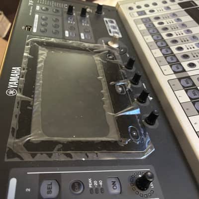 Yamaha TF1 Digital Mixer Console 16 Channel and TIO1608D Input Output Snake image 10