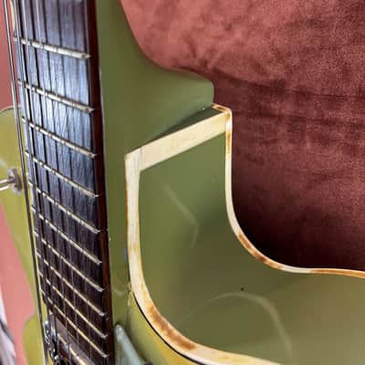 Gretsch Anniversary 6125 Semi-Hollow Electric Guitar | 1962 Two-Tone Green image 12