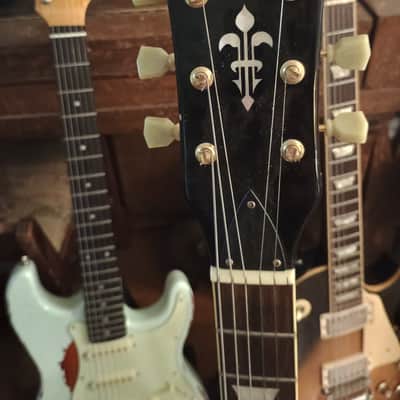Vintage V100 Reissued Early Rare Example Pre-China Pearloid Headstock Logo Serial Number Sticker on Back Plate image 2