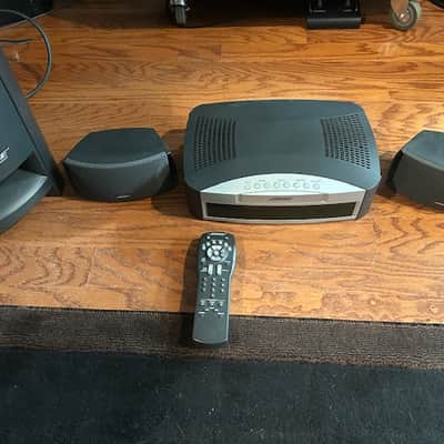 Bose 321 image 1
