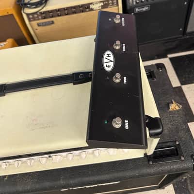 EVH 5150 III 6L6 3-Channel 50-Watt Guitar Amp Head 2018 - Present - Ivory image 4