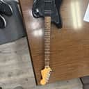 Fender Special Edition Blacktop Jazzmaster HH Stripe 2015-2016 - Black with Candy Apple Red Racing Stripe