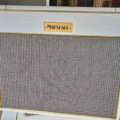 I HAVE ONE LEFT!...Marshall Marshall Limited Edition SV20C Studio Vintage White Elephant Grain 20W All-Valve Plexi 1x10 Combo w/FX Loop & Di - White image 2