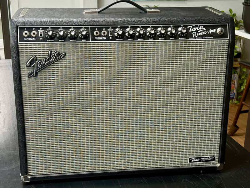 Fender Tone Master Twin Reverb 2-Channel 85-Watt 2x12" Digital Guitar Combo 2019 - Present - Black image 1