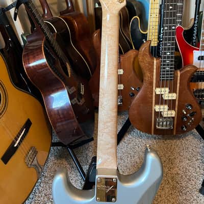 Fender Custom Shop Robert Cray Stratocaster 1993 - Present - Inca Silver image 5