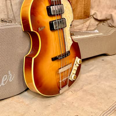 Hofner 500/1 Cavern Bass Vintage '61 Reissue Circa 1998 - Sunburst image 4