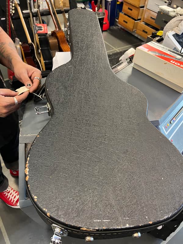 Electric guitar  Case image 1