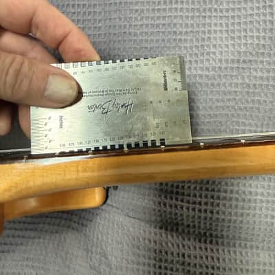 Fender Classic Series '70s Stratocaster with Rosewood Fretboard 1999 - 2018 - Natural image 10