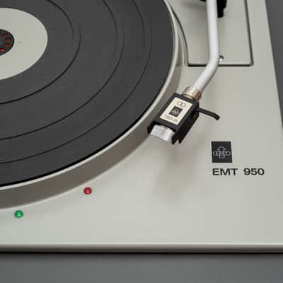 EMT 950 Professional Turntable - excellent condition image 8