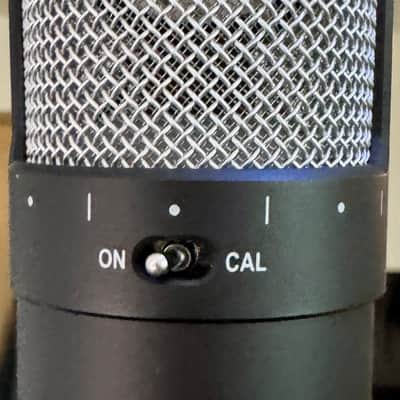 Universal Audio Sphere LX Large Diaphragm Modeling Microphone w/ Case, Cable & Mount image 5