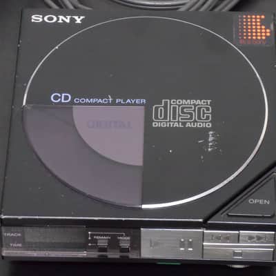 World’s First Compact CD Player by SONY. Rare! Vintage! Collector’s Item! ( D-5 / D-50 / D-14 ) image 2