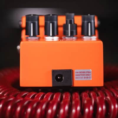 Immagine Boss MD-2 Mega Distortion Pedal - 6