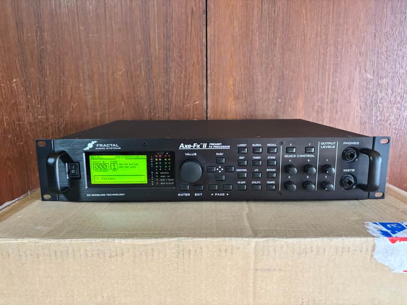 FRACTAL AUDIO SYSTEMS Axe-FX II PREAMP / FX PROCESSOR w/ box | Reverb