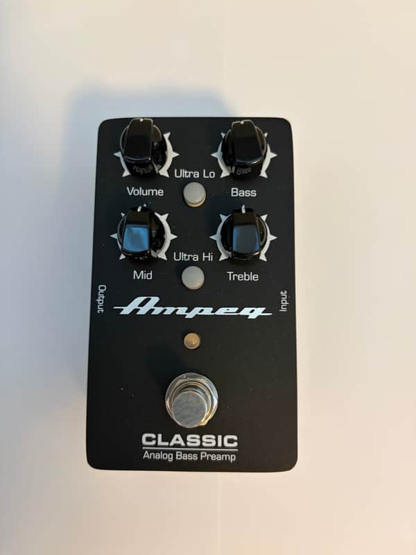 Ampeg Classic Analog Bass Preamp Pedal image 1