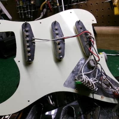 Fender Stratocaster 60's Reissue MIJ 1996 - Black image 9