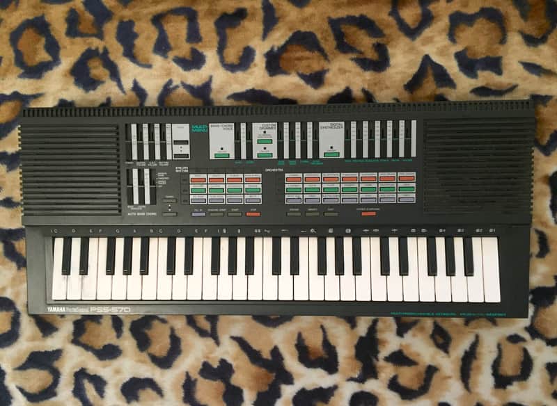 Yamaha PortaSound PSS-570 Multi-Programmable Keyboard | Reverb