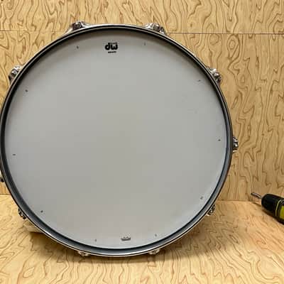 DW Collector's Series Black Nickel Over Brass 6.5x14" Snare Drum 2011 - 2021 - Black Nickel with Chrome Hardware image 5