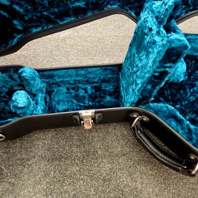 Calton Guitar Case V2  - Excellent Condition For Taylor TZ5 or similar size guitar, inc Telecaster 2018 - Present - Black image 8