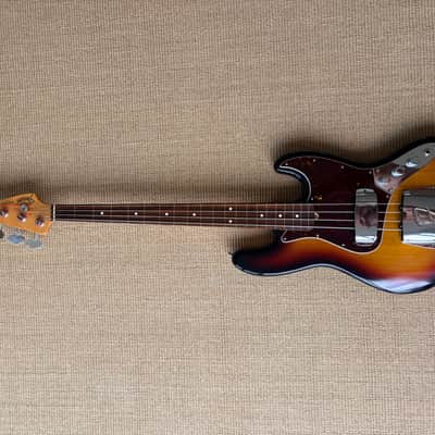 Fender Jaco Pastorius Jazz Bass USA 2010 – Fretless – 3 Tone Sunburst – Hardcase image 9