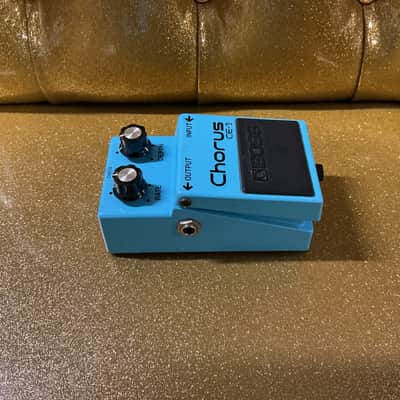 Boss CE-2 Chorus (Black Label) 1979 - 1984 - Blue used image 2