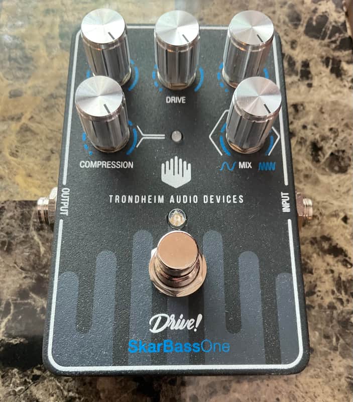 Mint Trondheim Audio SkarBassOne Preamp/Distortion/Compressor Bass Effects Pedal image 1