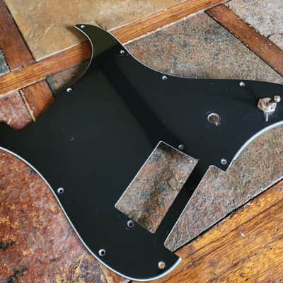 Squier Tom Delonge pickguard 2000s - blk image 1