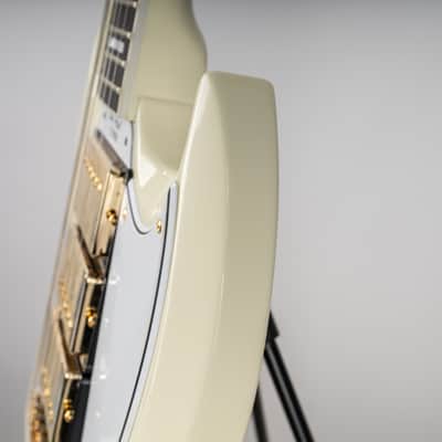 Gibson 1963 Les Paul SG Custom Reissue with Maestro Vibrola, Classic white | Demo image 15