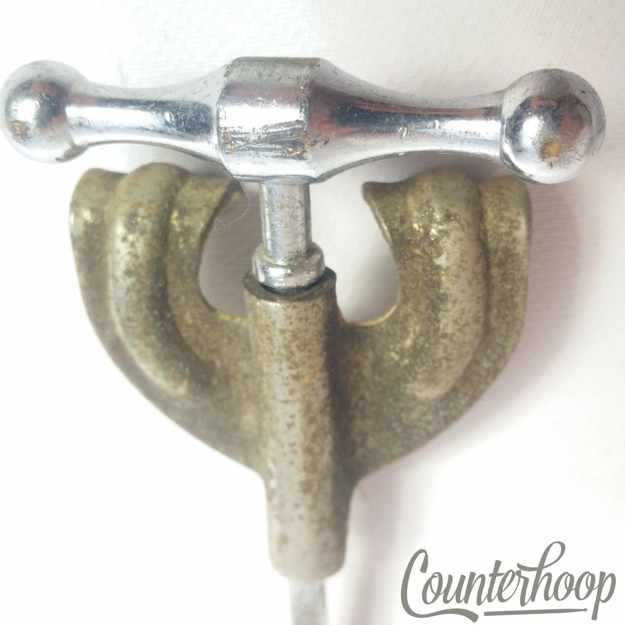 Slingerland Radio King Bass Drum Tension T-Rod/Claw Chrome/Nickel Bow-Tie 40s* — main photograph