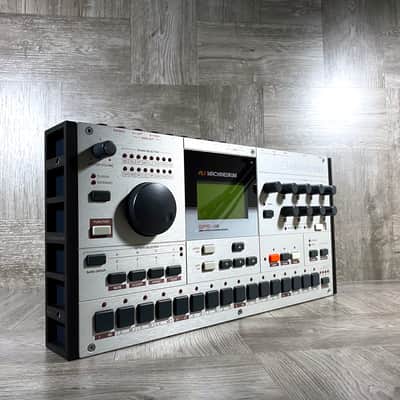 End Cheeks for ELEKTRON Machinedrum / Analog Four / RYTM / Octatrack - BLACK - by KZcraftworks - USA image 1