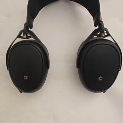 Meze Liric Closed-Back Audiophile Headphones image 6