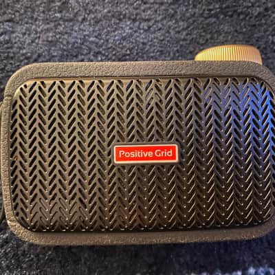 Positive Grid Spark GO Wireless Digital Modeling Guitar Practice Amp image 1