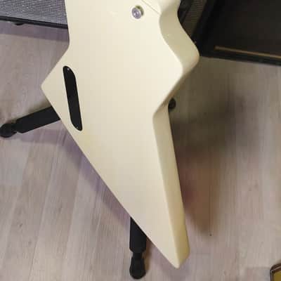 Gibson '70s Explorer 2023 - Present - Classic White image 16