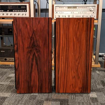 Pair of Vienna Acoustics Maestro Speakers image 5
