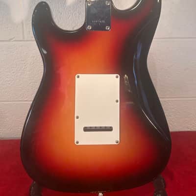 Peavey Raptor I - Stratocaster Style Electric Guitar New Strings Set Uo image 5