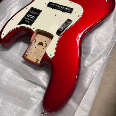 Fender Vintera III Early 70s Jazz Bass loaded body - Candy Apple Red image 1