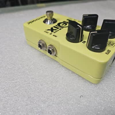 TC Electronic Helix Phaser 2015 - Present - Yellow image 3