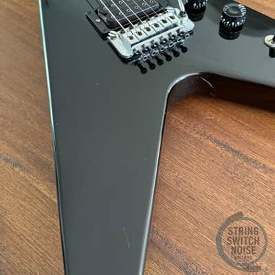 Fernandes Flying V Guitar, White, MIJ 1985, BSV-60 image 16
