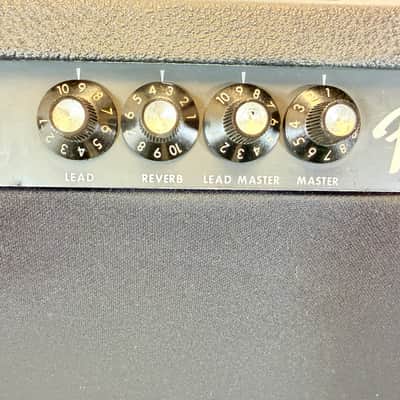 Fender 75 1x15 75-Watt Vintage Tube Guitar Combo Amplifier Made in USA 1980's image 3