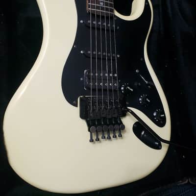 Kramer American Pacer Super Strat 1987 Aged White image 2