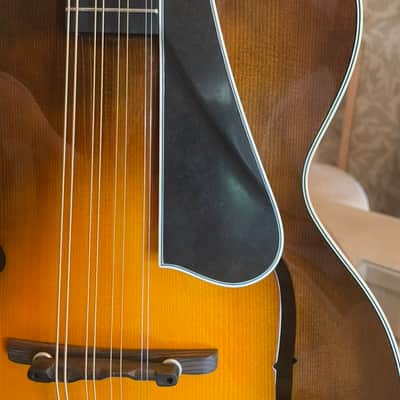 Northfield Archtop NFO-AT2 Octave Mandolin 2025 - Italian Red Spruce and Figured Curly Maple image 3