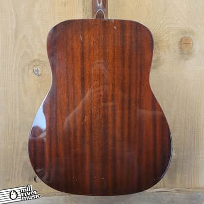 Yamaha FG-200 Acoustic Guitar Used image 4
